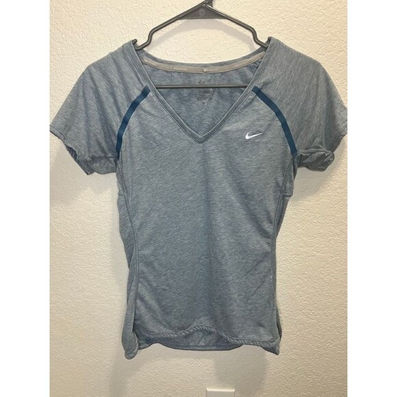 Nike Dri-Fit Women’s Athletic Shirt Small | Lightweight Performance Tee - Picture 1 of 3
